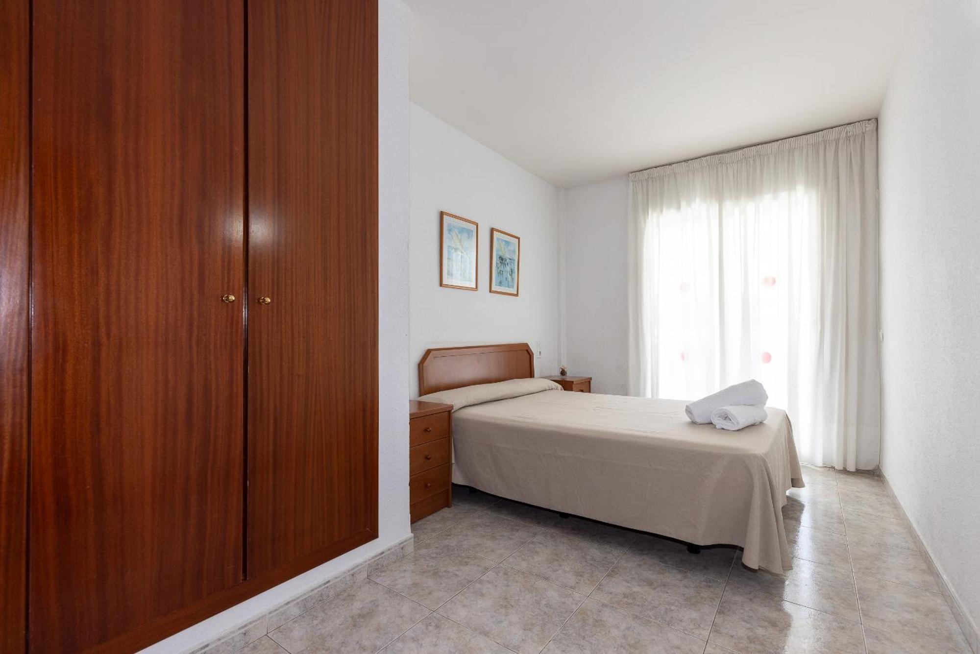 Rentalmar Ventura Village Салоу Екстериор снимка