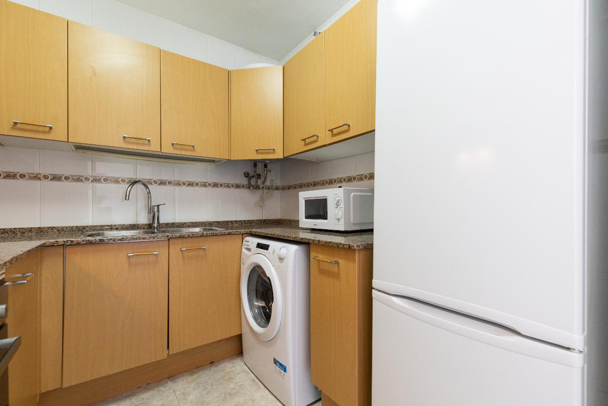 Rentalmar Ventura Village Салоу Екстериор снимка