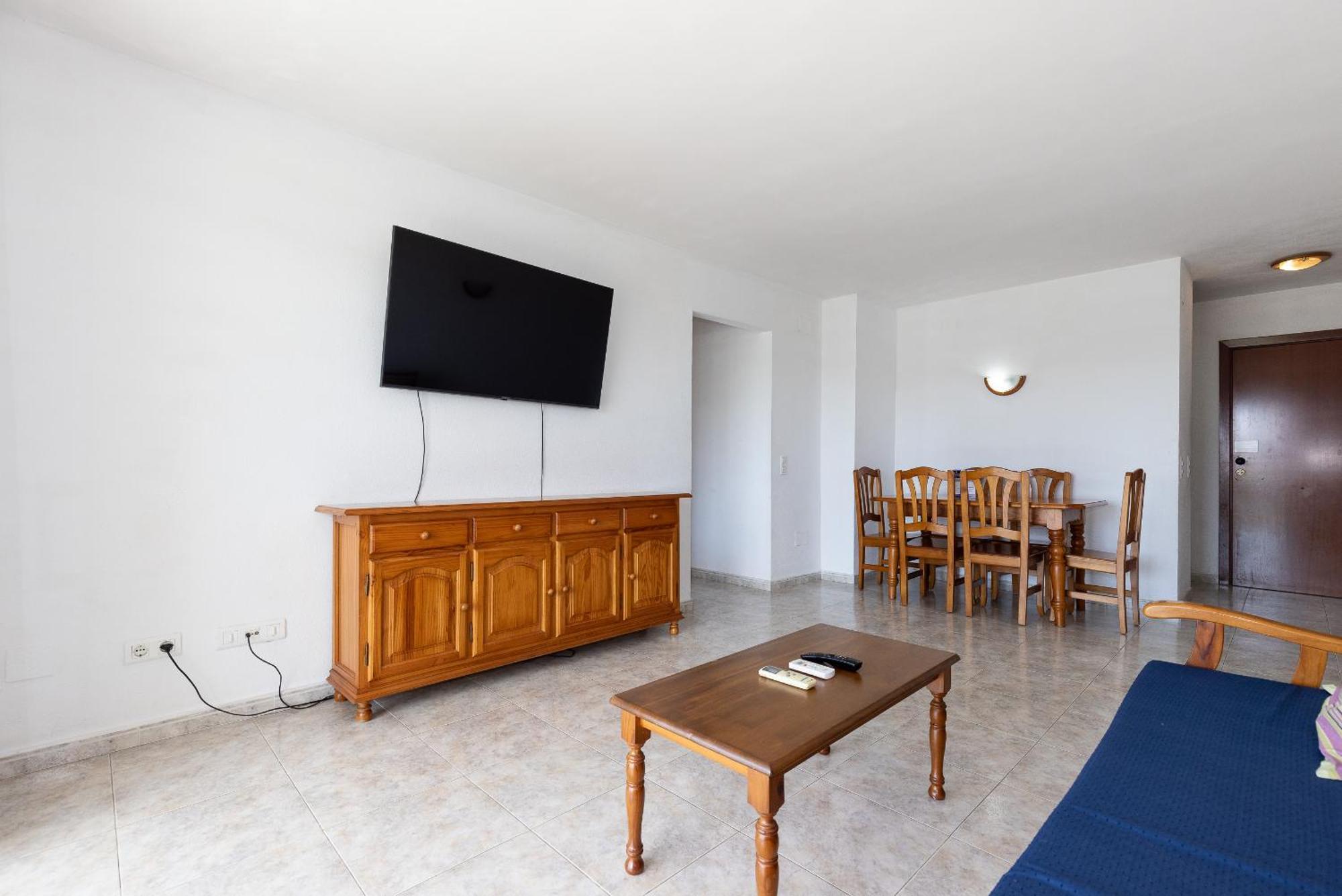 Rentalmar Ventura Village Салоу Екстериор снимка