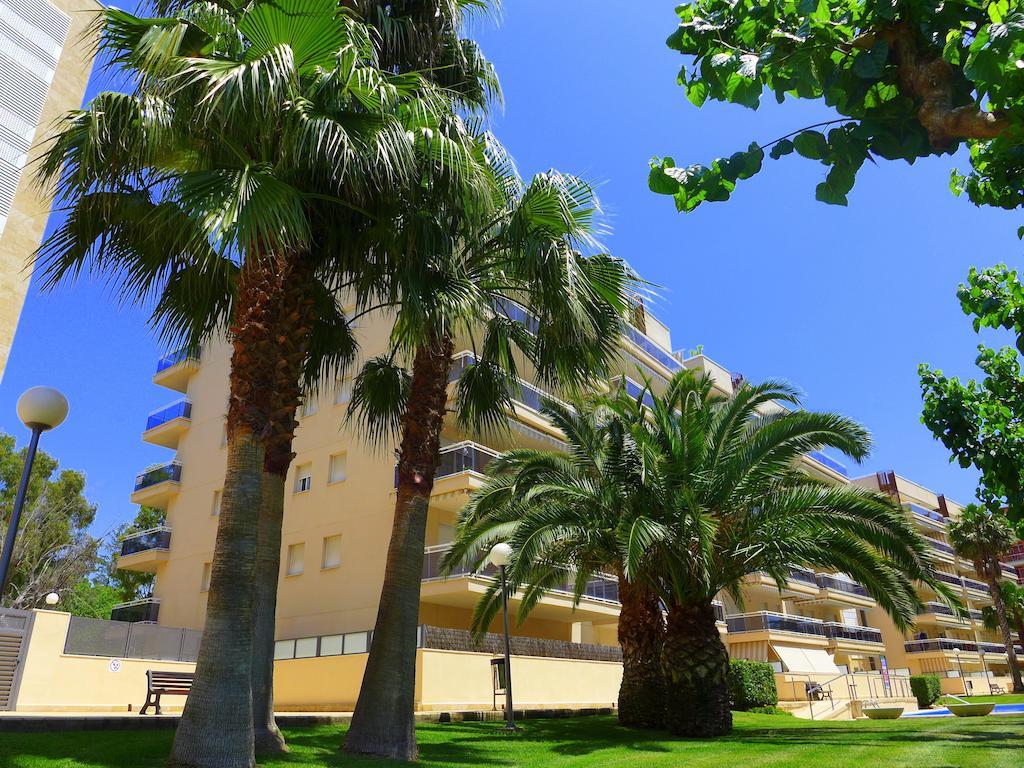 Rentalmar Ventura Village Салоу Екстериор снимка
